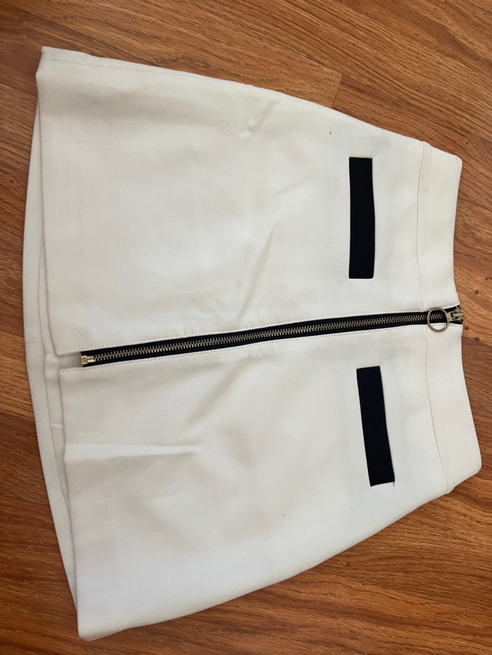 Women's White Mini Skirt with Black Trim and Front Zip